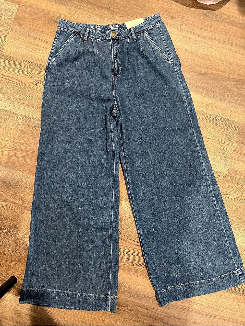 ana High-Rise Wide Leg Wide Leg Jeans in Blue Waist 14 NWT